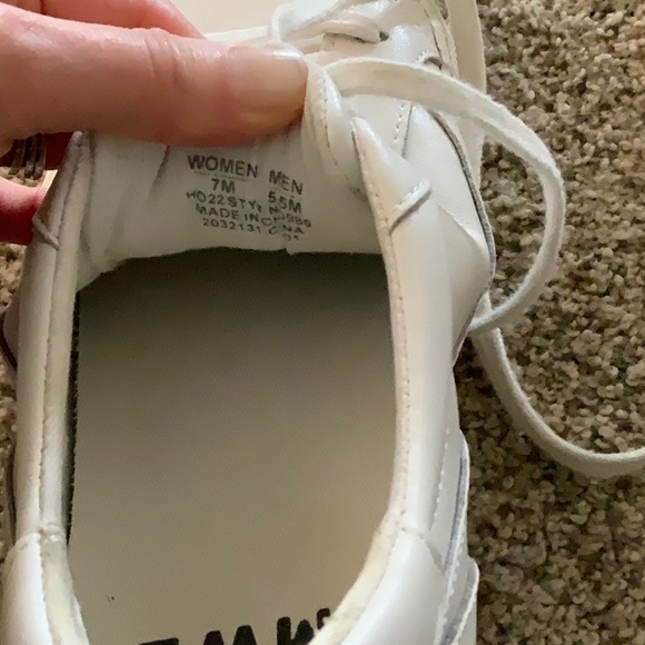 Madewell Sidewalk Low-Top Sneakers - Picture 6 of 6